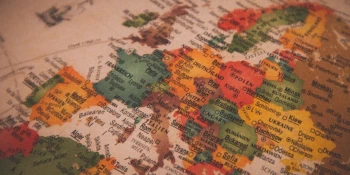Plan économique européen relatif à l\'IA : les suggestions d\'OpenAI pour aider l\'Union Européenne à tirer parti des avantages de l\'intelligence artificielle.