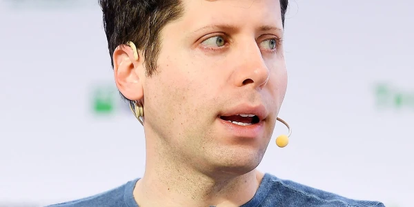 OpenAI décale une fois de plus la publication de son modèle de déduction en open source.