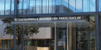 Paradigm Edu, le système d\'intelligence artificielle souveraine conçu par LightOn, est désormais employé dans l\'enseignement supérieur, et plus précisément à l\'École Normale Supérieure Paris-Saclay.
